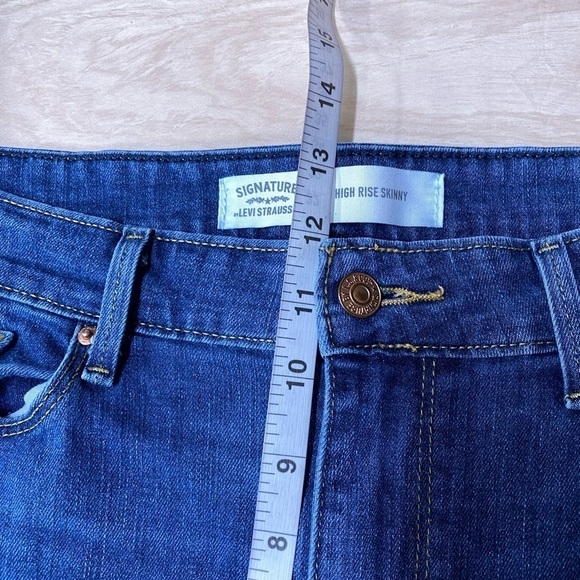 Signature by Levi Strauss Womans Sz 16 High Rise Skinny Jeans Stretch - Picture 6 of 7